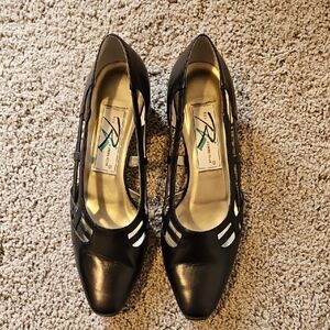 Ros Hommerson Elegant Black Women's Pump Size 8 1/2M